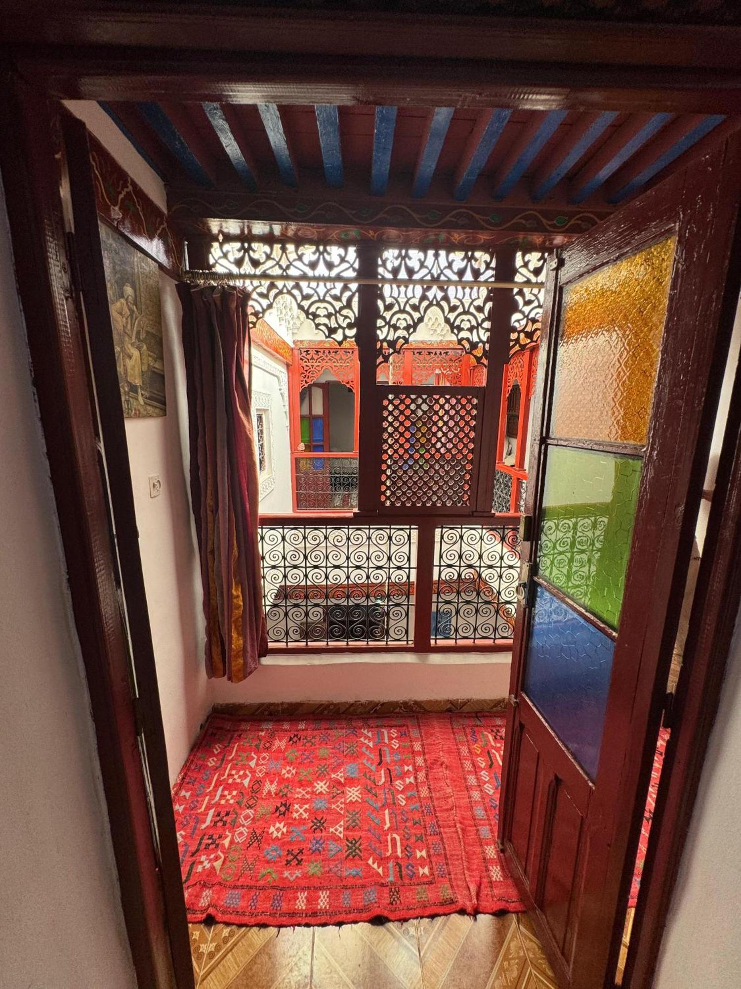 Отель Dar Enouiina Фес Экстерьер фото